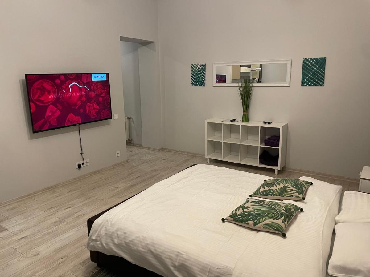 Appartement In Art Nouveau District *